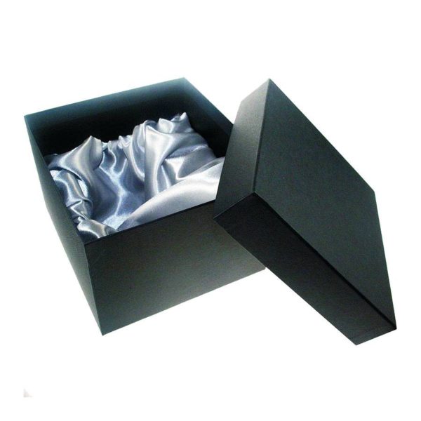 Black satin lined tankard presentation box with lift off lid