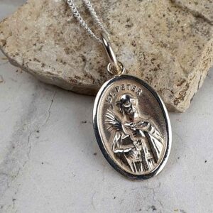 Saint Peter & Saint Paul Silver Medal Pendant on 18inch silver chain with optional gift wrapping. Faith jewellery featuring St Peter & St Paul, Ireland