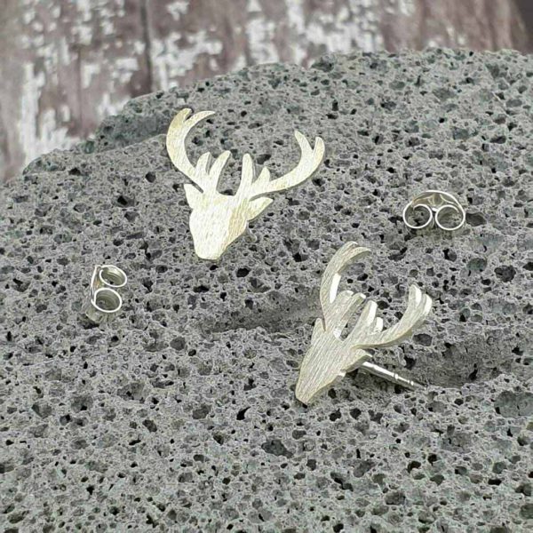 Christmas Reindeer Silver Earrings with Optional Gift Wrapping Delivered Direct to your loved one. Sterling Silver Reindeer Earrings in Brushed Finish.