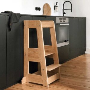 Oak Learning Tower Step Stool by tiSsi®. Quality German design, stable Natural Oak Learning Tower Step Stool direct to Ireland & EU. Kitchen Helper Ireland.