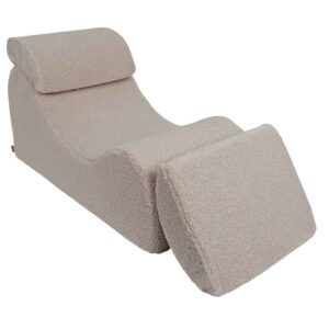 Kids Lounger Seat in Light Grey offers ergonomic comfort with its unique “S” shape, adjustable headrest & premium Bear material. Ireland & EU Delivery.