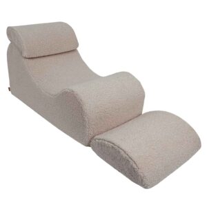 Kids Lounger Seat in Light Grey offers ergonomic comfort with its unique “S” shape, adjustable headrest & premium Bear material. Ireland & EU Delivery.
