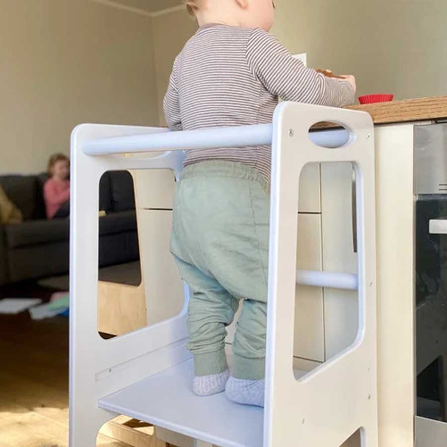 Learning Tower for kids to safely join kitchen fun! Portable, 88cm, Certified safe, EU-made, with tracked delivery to Ireland & EU. White Finish.