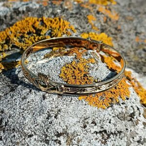 Handcrafted gold-plated Claddagh baby bangle, perfect for newborns, Christening or new baby gifts. Ships with tracked delivery and optional gift box & wrapping from Irish family jewellers.
