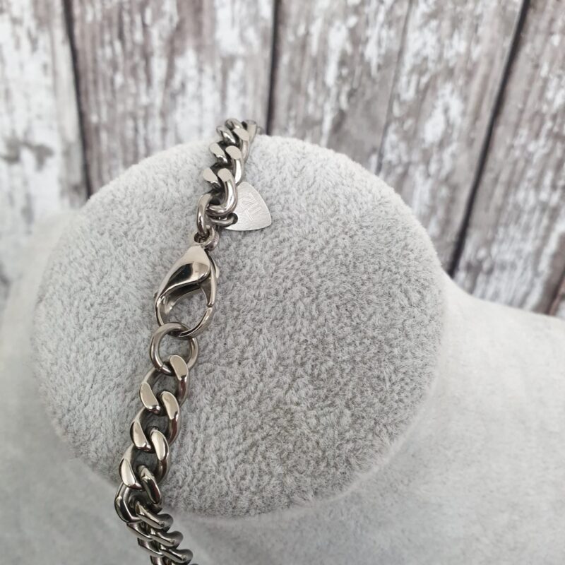 Handmade Men’s Titanium Necklace – Flat Curb Chain, Ideal for Gifts and Everyday Wear in Ireland