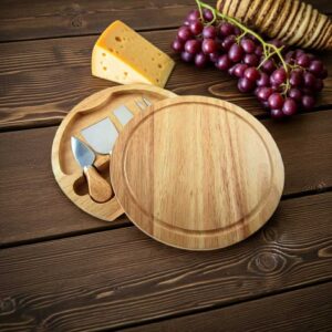 Personalised 4-piece round cheese board set – durable, food-safe, and perfect for Irish homes with tracked delivery.